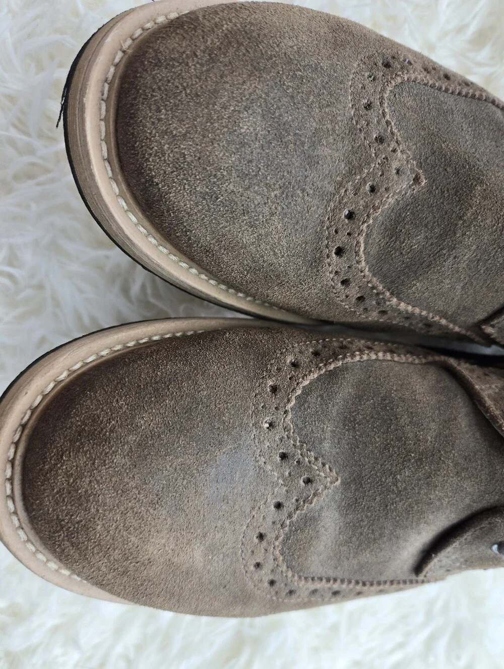 Banana Republic Booth Soft Brown Calf Suede Brogue Boot US 9.5